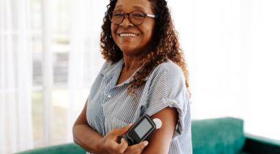 Patient testing their glucose